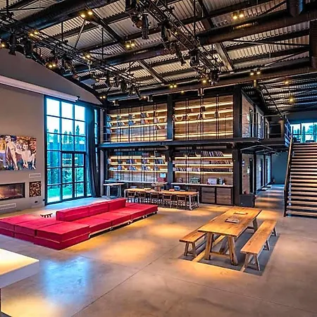 酒店 Warehouse By The (adults Only)